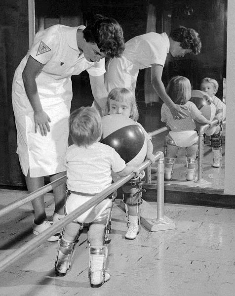 These two young children contracted polio.